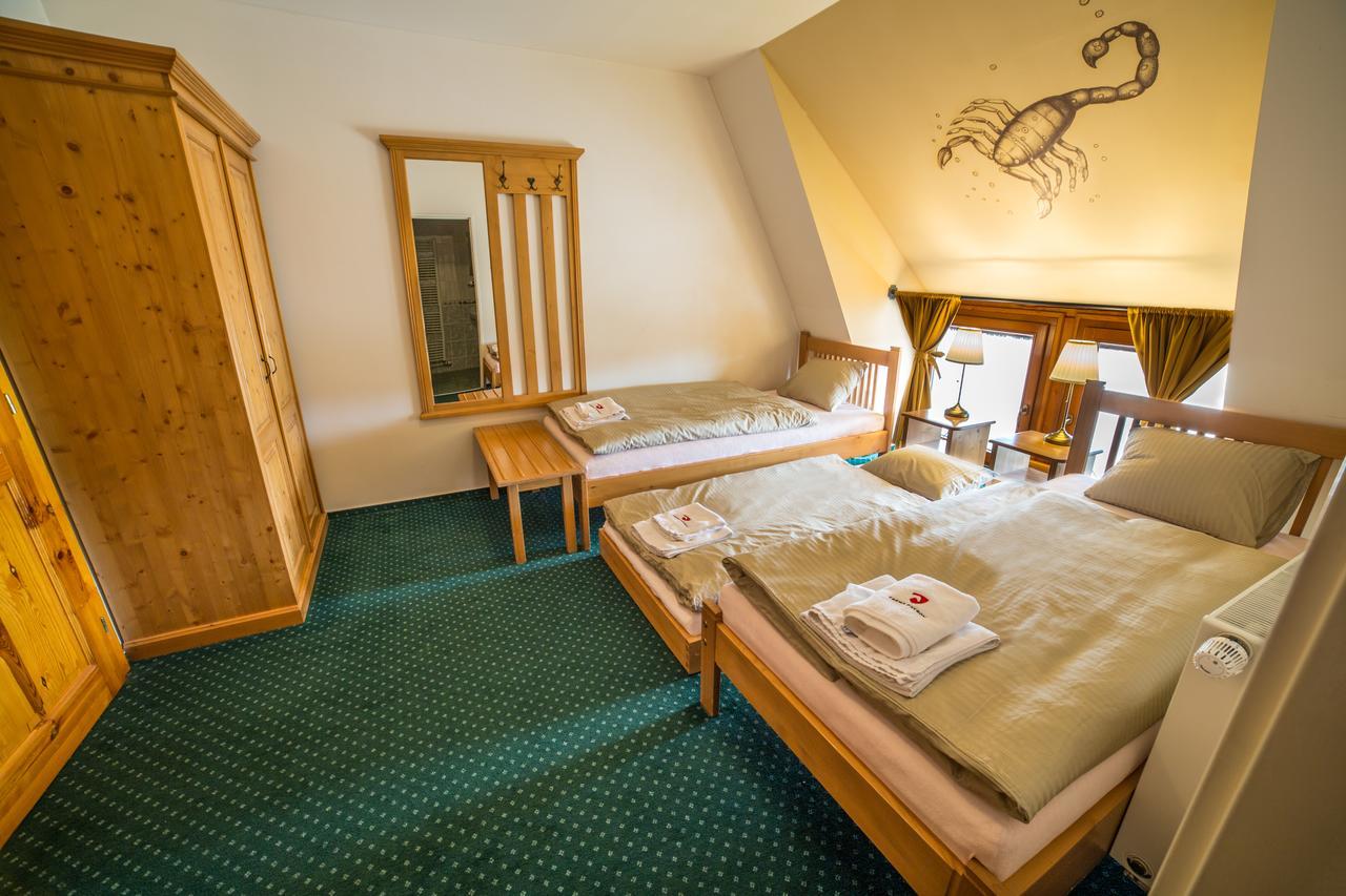 Farma Ptyrov Hotel Mnichovo Hradiste Luaran gambar