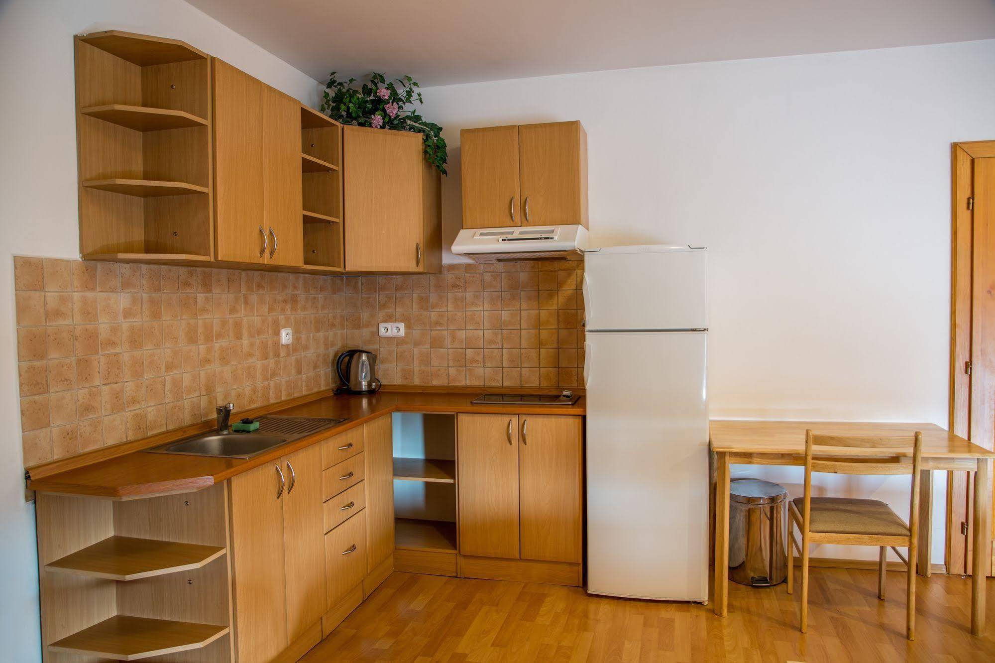 Farma Ptyrov Hotel Mnichovo Hradiste Luaran gambar